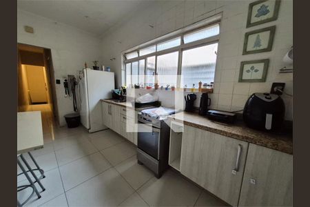 Casa à venda com 4 quartos, 95m² em Vila Romana, São Paulo