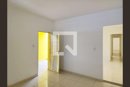 Sala de casa para alugar com 2 quartos, 85m² em Jardim Presidente Dutra, Guarulhos
