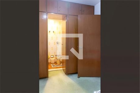 Casa à venda com 3 quartos, 288m² em Interlagos, São Paulo