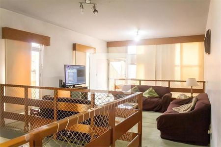 Casa à venda com 3 quartos, 288m² em Interlagos, São Paulo