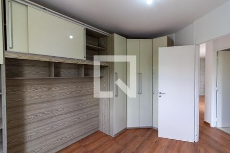 Quarto 1 de apartamento para alugar com 2 quartos, 49m² em Jardim Alzira, São Paulo