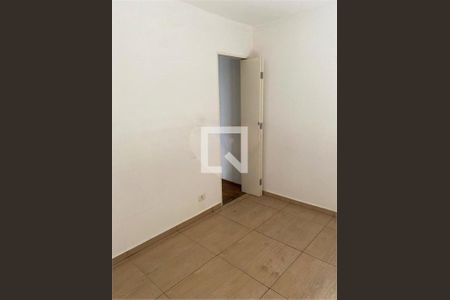 Casa à venda com 3 quartos, 113m² em Vila Ema, São Paulo