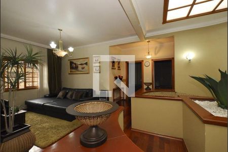 Casa à venda com 5 quartos, 600m² em Vila Campo Grande, São Paulo