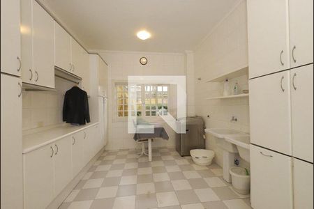 Casa à venda com 5 quartos, 600m² em Vila Campo Grande, São Paulo