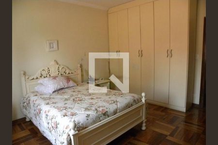 Casa à venda com 3 quartos, 200m² em Chácara Inglesa, São Paulo