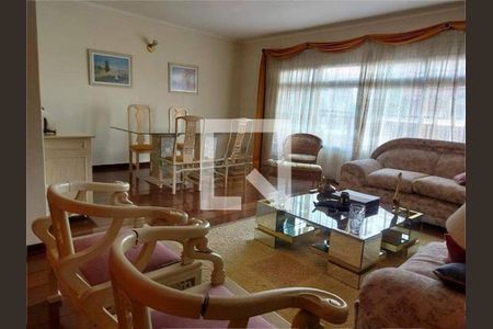 Casa à venda com 3 quartos, 400m² em Chácara Inglesa, São Paulo