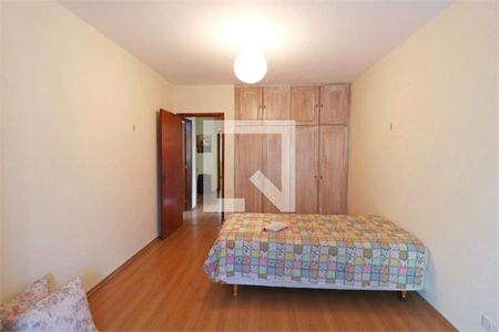 Casa à venda com 3 quartos, 400m² em Chácara Inglesa, São Paulo