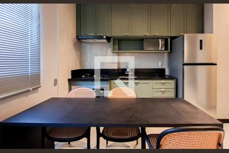 Sala/Cozinha de apartamento para alugar com 1 quarto, 39m² em Lourdes, Belo Horizonte
