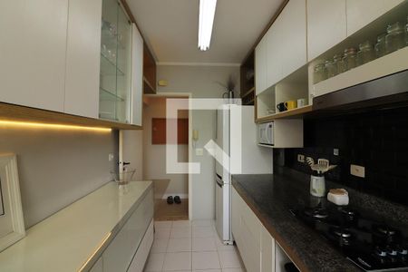 Cozinha e Área de Serviço de apartamento à venda com 2 quartos, 70m² em Centro, São Bernardo do Campo