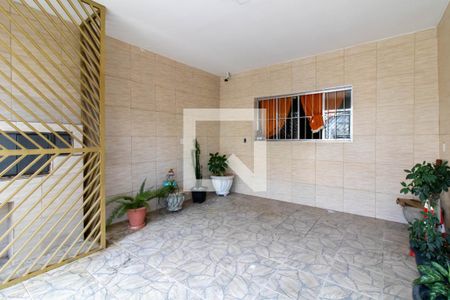 Garagem de casa à venda com 3 quartos, 175m² em Vila Santa Maria, Guarulhos