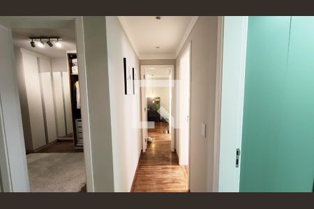 Corredor de apartamento à venda com 3 quartos, 100m² em Parque Residencial Eloy Chaves, Jundiaí