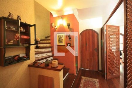 Casa à venda com 5 quartos, 238m² em Vila Mariana, São Paulo