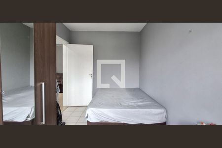 Quarto 2 de apartamento para alugar com 2 quartos, 56m² em Areias, São José