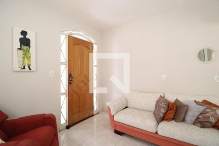 Sala de casa para alugar com 3 quartos, 252m² em Planalto, Uberlândia