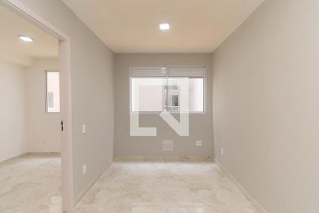 Sala de apartamento para alugar com 2 quartos, 31m² em Quinta da Paineira, São Paulo