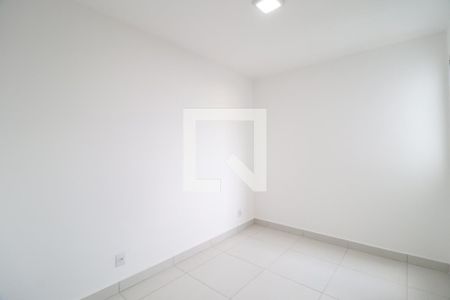 Suíte de apartamento para alugar com 2 quartos, 58m² em Jardim Botânico, Uberlândia