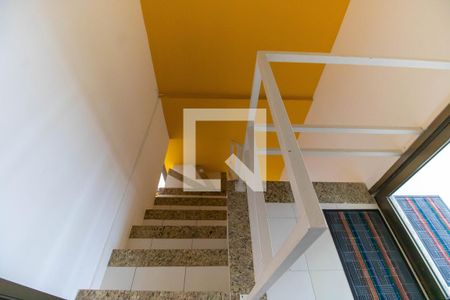 Escada  de apartamento para alugar com 2 quartos, 100m² em Camboinhas, Niterói