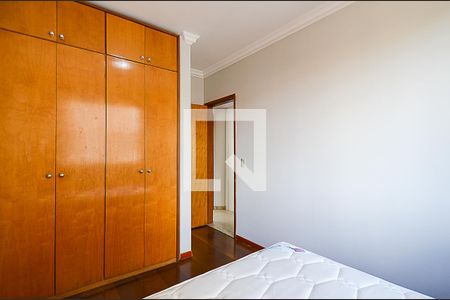 Quarto 2 de apartamento para alugar com 3 quartos, 66m² em Colégio Batista, Belo Horizonte