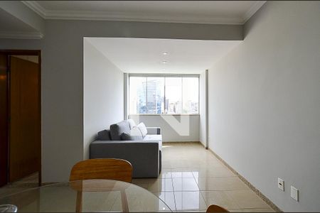 Sala de apartamento para alugar com 3 quartos, 66m² em Colégio Batista, Belo Horizonte
