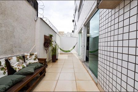 Area privativa de apartamento à venda com 4 quartos, 210m² em Sagrada Família, Belo Horizonte