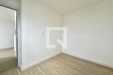 Quarto 1 de apartamento para alugar com 2 quartos, 35m² em Vila Mira, São Paulo