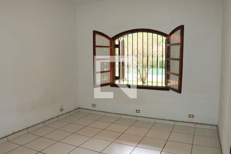 Quarto de casa para alugar com 4 quartos, 1001m² em Vila Santo Antônio, Cotia