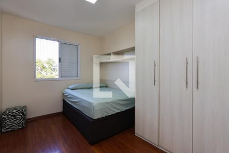 Quarto  de apartamento à venda com 2 quartos, 63m² em Chácara Agrindus, Taboão da Serra