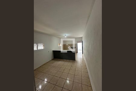 Sala/Cozinha de kitnet/studio para alugar com 1 quarto, 53m² em Setor Garavelo Residencial Park, Goiânia