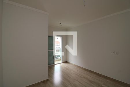Suíte de casa à venda com 3 quartos, 107m² em Vila Lucia, São Paulo