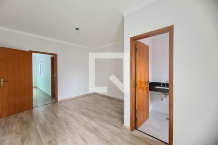 Casa à venda com 3 quartos, 107m² em Vila Lucia, São Paulo