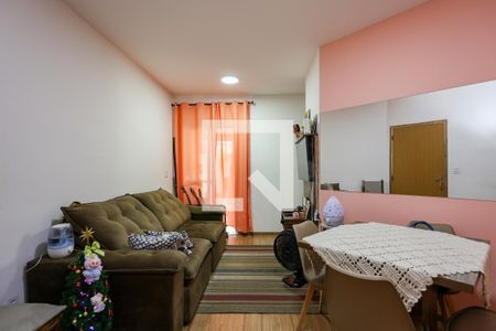 Sala de apartamento à venda com 2 quartos, 79m² em Jardim Henriqueta, Taboão da Serra