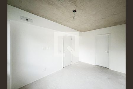Suíte 1 de apartamento à venda com 2 quartos, 66m² em Vila Ipojuca, São Paulo