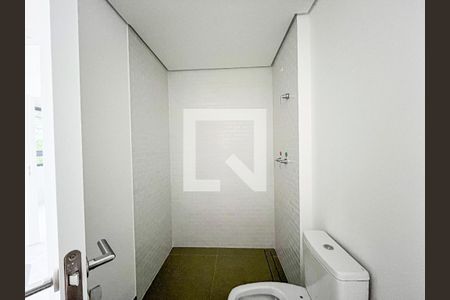 Banheiro da Suíte 1 de apartamento à venda com 2 quartos, 66m² em Vila Ipojuca, São Paulo