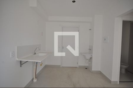 Sala/Cozinha de apartamento para alugar com 2 quartos, 32m² em Vila Maria, São Paulo