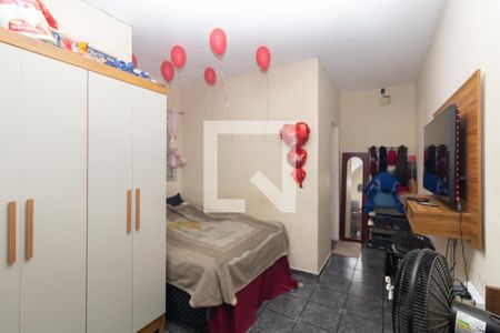 Quarto 3 de casa à venda com 4 quartos, 360m² em Vila Chuca, São Paulo