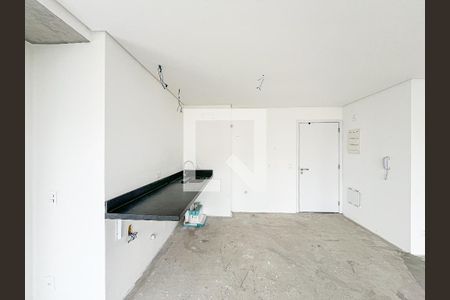Sala/Cozinha de apartamento à venda com 1 quarto, 62m² em Sumarezinho, São Paulo