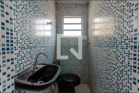 Banheiro Social de casa para alugar com 1 quarto, 57m² em Vila Primavera, São Paulo