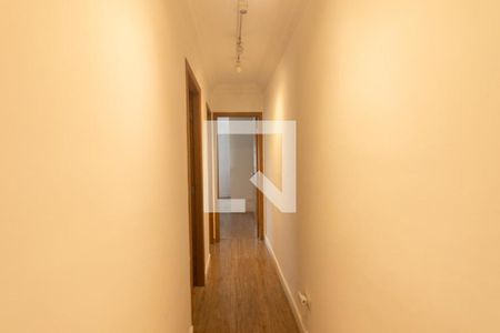 Corredor de apartamento para alugar com 2 quartos, 59m² em Água Verde, Curitiba