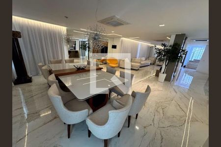 Casa à venda com 4 quartos, 500m² em Loteamento Portal do Paraiso, Jundiaí