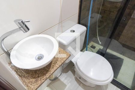 Banheiro do Quarto 2 de casa para alugar com 3 quartos, 100m² em Campo Grande, Rio de Janeiro