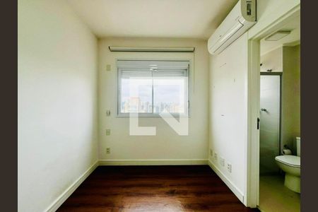 Apartamento à venda com 3 quartos, 136m² em Vila Olímpia, São Paulo