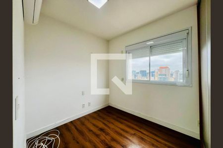 Apartamento à venda com 3 quartos, 136m² em Vila Olímpia, São Paulo