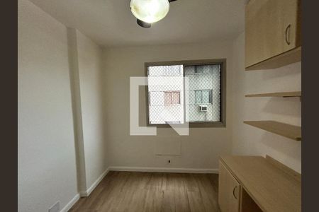 Quarto 1 de apartamento para alugar com 3 quartos, 67m² em Todos Os Santos, Rio de Janeiro