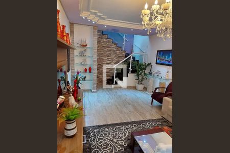 Casa à venda com 3 quartos, 168m² em Vila Lutécia, Santo André