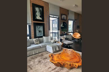 Apartamento à venda com 2 quartos, 158m² em Itaim Bibi, São Paulo