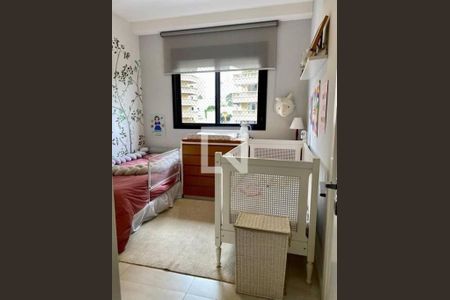 Apartamento à venda com 2 quartos, 146m² em Jardim Panorama, São Paulo