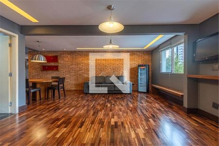 Apartamento à venda com 2 quartos, 98m² em Itaim Bibi, São Paulo