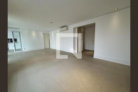 Apartamento à venda com 4 quartos, 210m² em Vila Olímpia, São Paulo