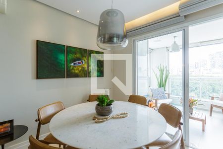 Sala de apartamento à venda com 3 quartos, 154m² em Vila Olímpia, São Paulo