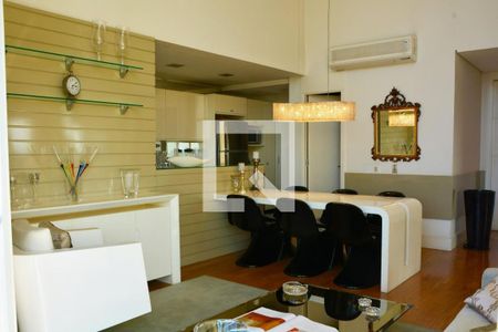 Apartamento à venda com 2 quartos, 151m² em Vila Nova Conceição, São Paulo